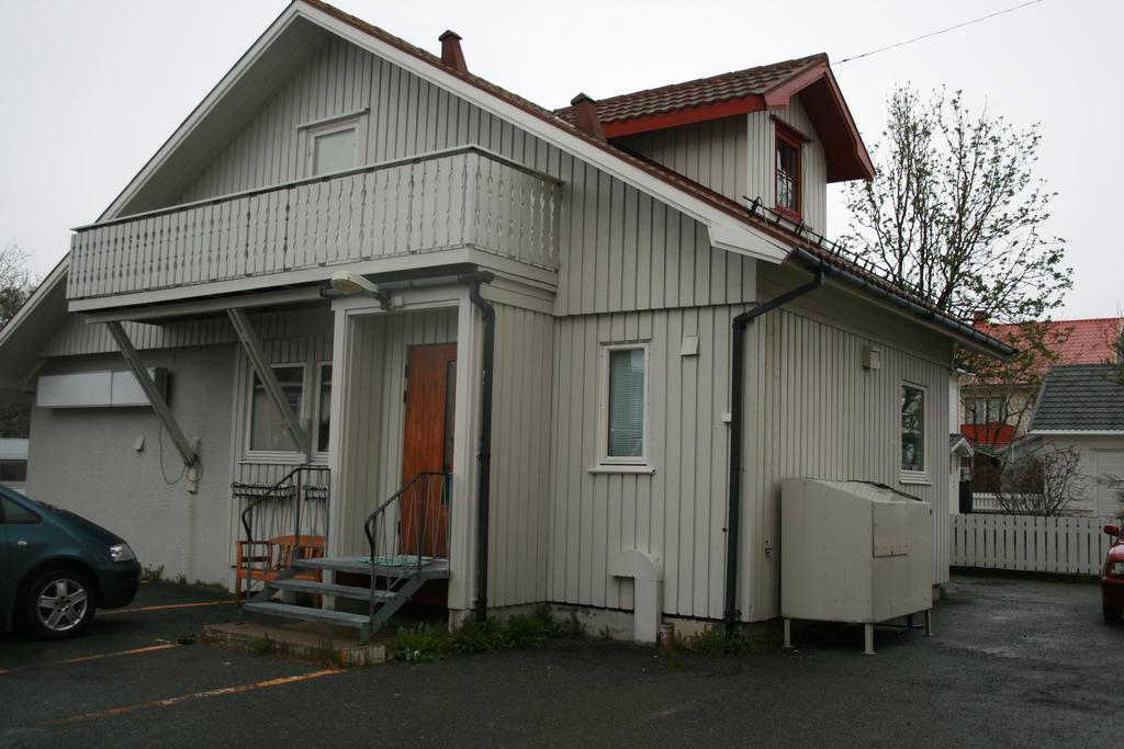 Sentralen Inn Andenes Exterior photo